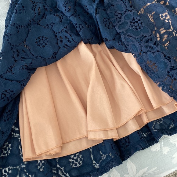 Juniors formal dress blue lace - Picture 5 of 7